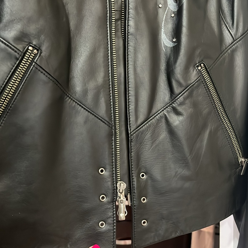 Harley Davidson woman’s leather jacket - Picture 7 of 13